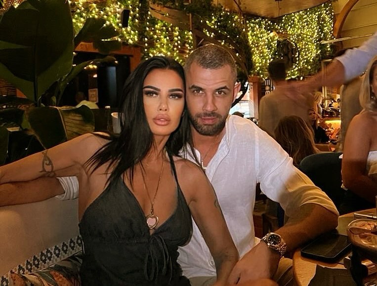 Oana Zăvoranu rupe tăcerea după divorțul de Alex Ashraf. „I-a luat casă și mașină din banii mei”