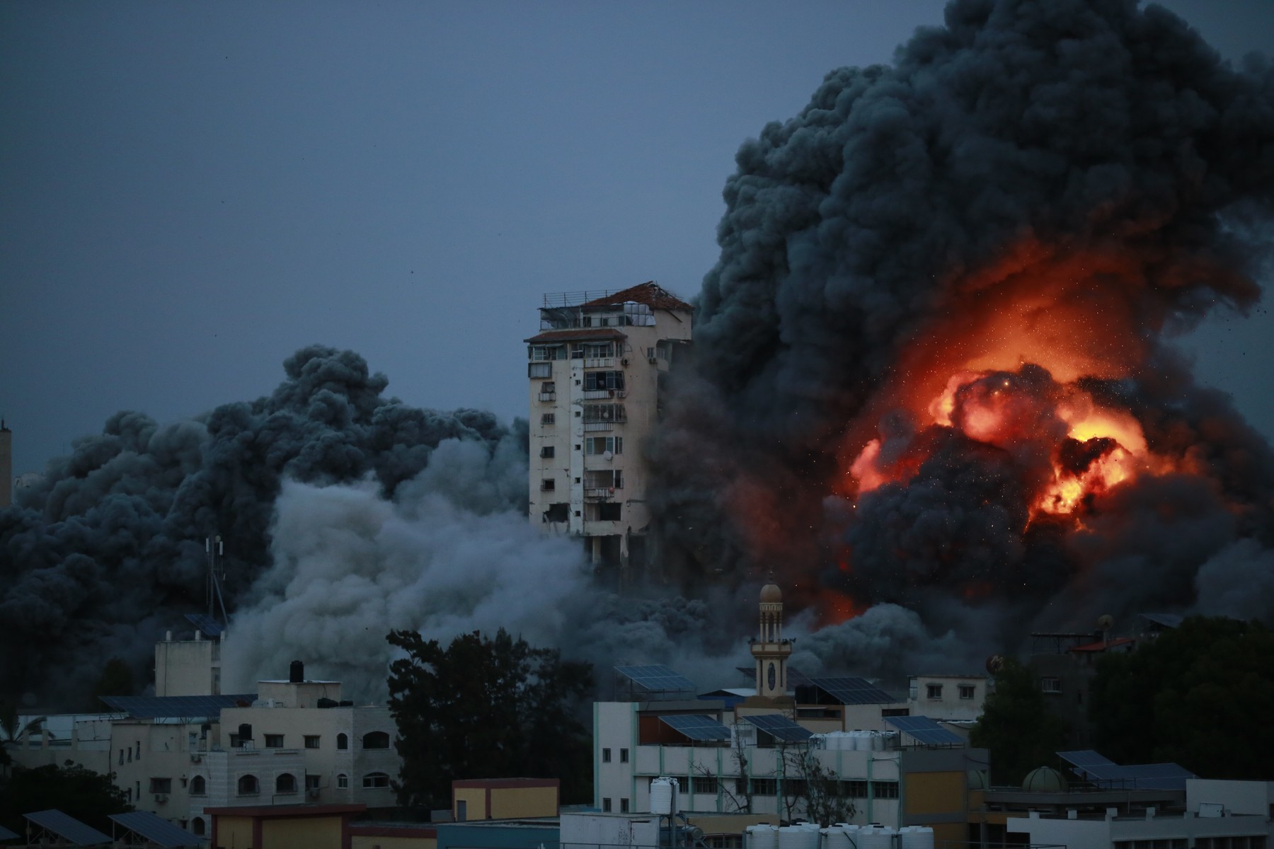 Israel, atacat de Hamas cu mii de rachete. „Suntem în război”, spune Netanyahu. Bombardamente puternice în Fâșia Gaza