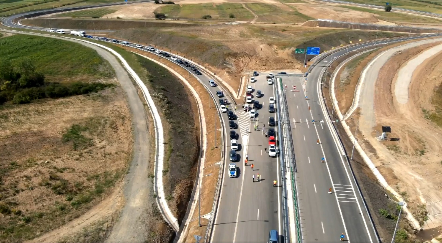 S-au deschis încă 12,24 kilometri din A3. Șeful CNAIR anunță câți kilometri se mai inaugurează pe Autostrada Transilvania în 2026