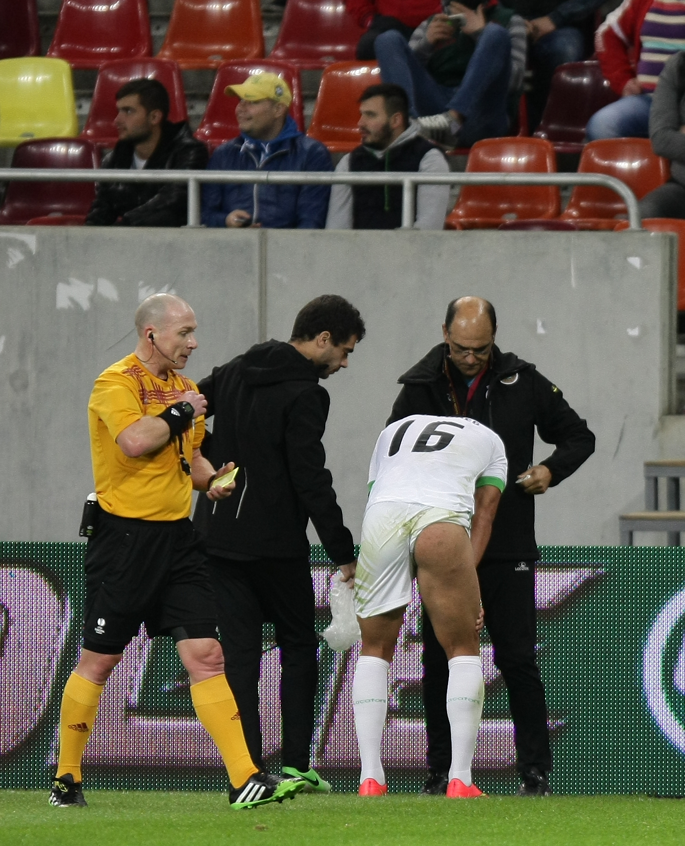 VIDEO&FOTO / LIGA EUROPA: Steaua - Rio Ave 2-1. A decis Raul Rusescu