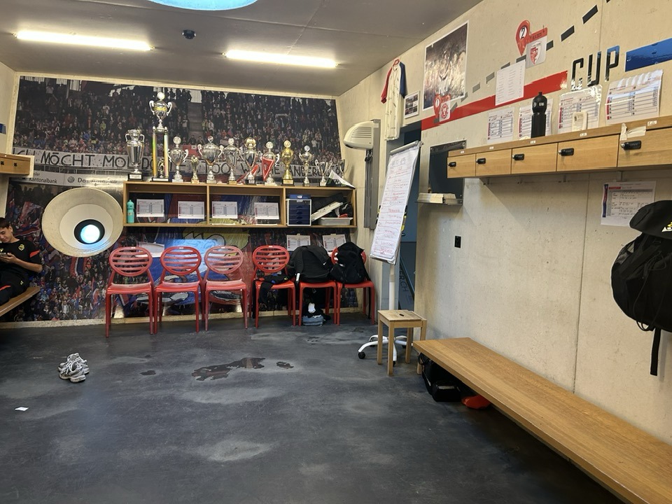 Gigi le-a făcut academie de 21 de milioane de euro: „Bugetul anual pentru Campus Basel este de 3 milioane de euro”. Am intrat în „laboratorul” adversarei FCSB din Europa League