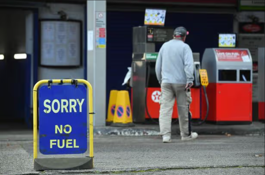 South Africa’s fuel market under strain as over 140 stations face shortages amid global oil tensions
