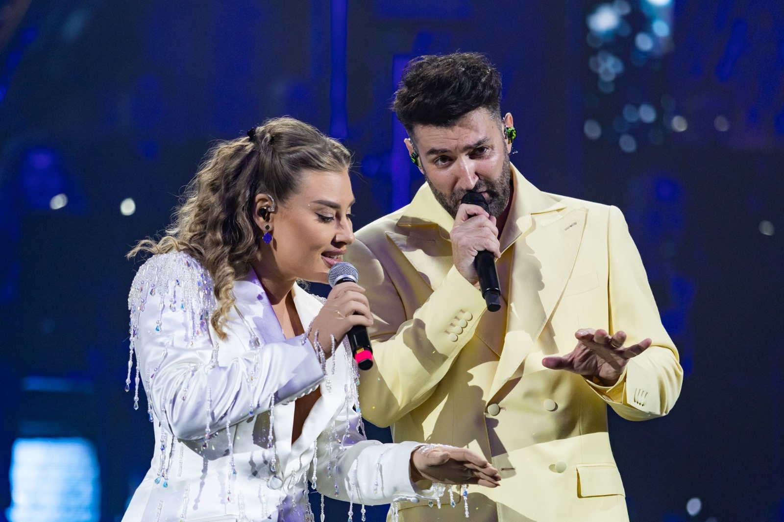 Cum a fost la concertul „Armonie”, susținut de Smiley pe scena de la Sala Palatului din București: „Am trecut prin toate stările și emoțiile”