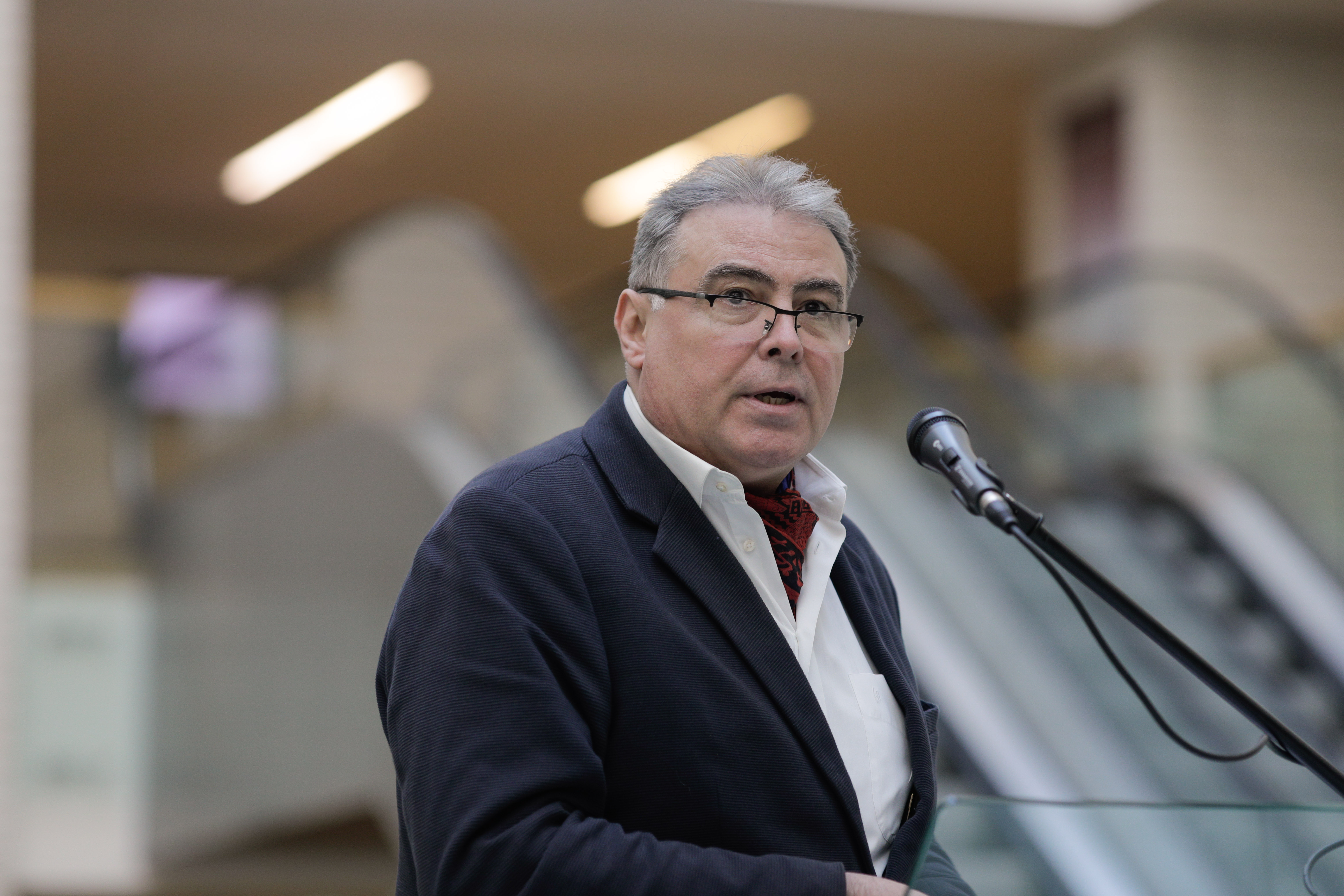 Adrian Cioroianu și-a refăcut viața după divorțul de Daniela Nane, iar Mihai Albu l-a dat de gol. Cine este și cu ce se ocupă noua parteneră