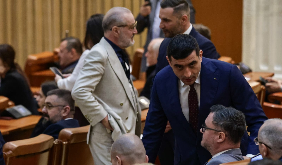 Ce nu s-a văzut la televizor în timpul votului moțiunii de cenzură împotriva Guvernului Bolojan. Negocieri în șoaptă, telefoane pe fugă și calcule la limită