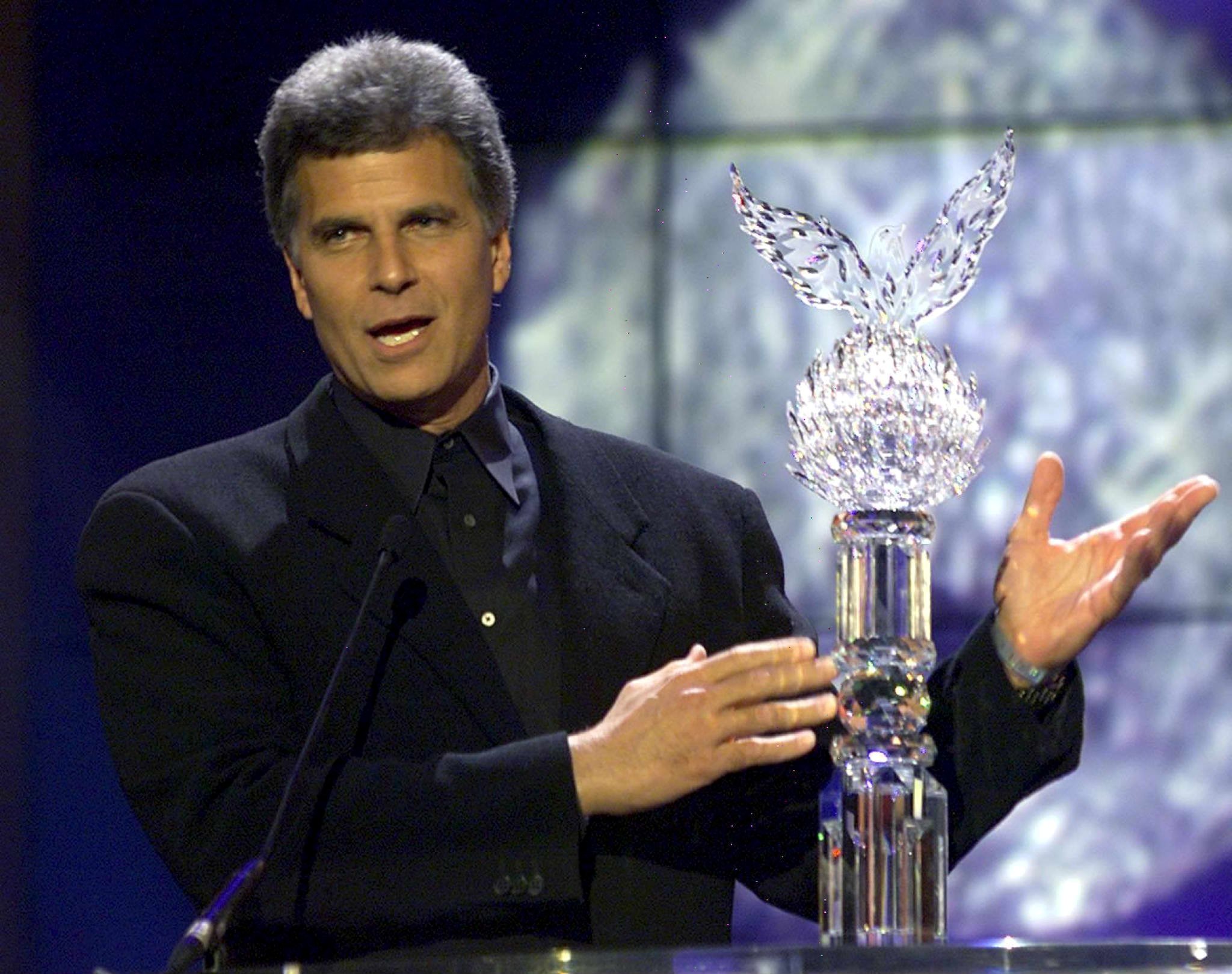 Legendarul înotător Mark Spitz: «Mustața m-a făcut mai rapid»