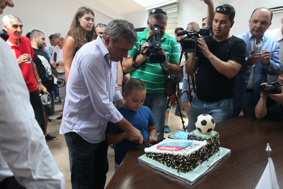 Gică Hagi a primit titlul de Cetățean de Onoare al orașului Ovidiu / GALERIE FOTO&VIDEO