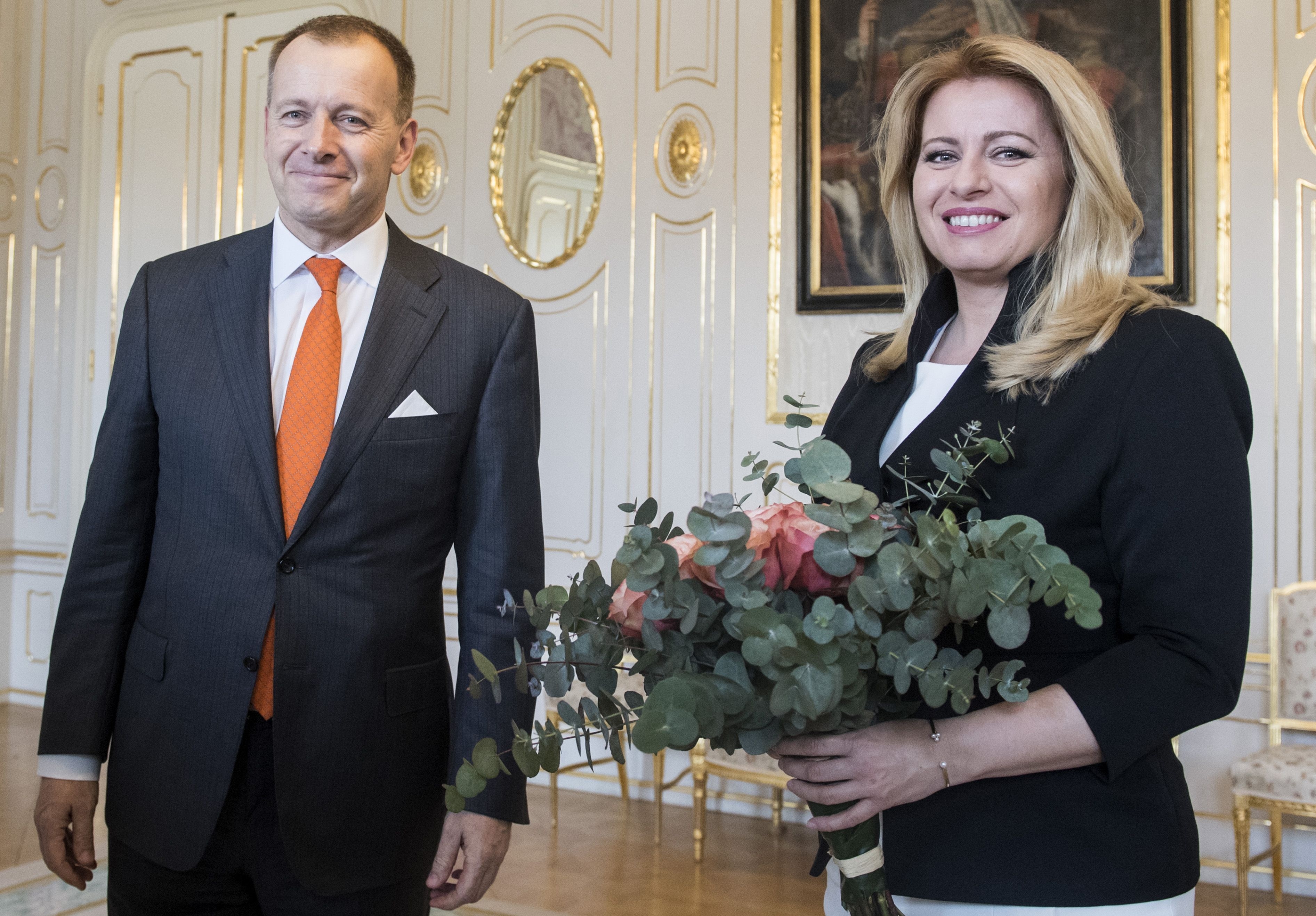 Fostul șef al parlamentului slovac, fondatorul partidului „Suntem o familie”, tată a 16-a oară. Are copii cu 13 femei, dansatoare, miss, avocate și o culturistă