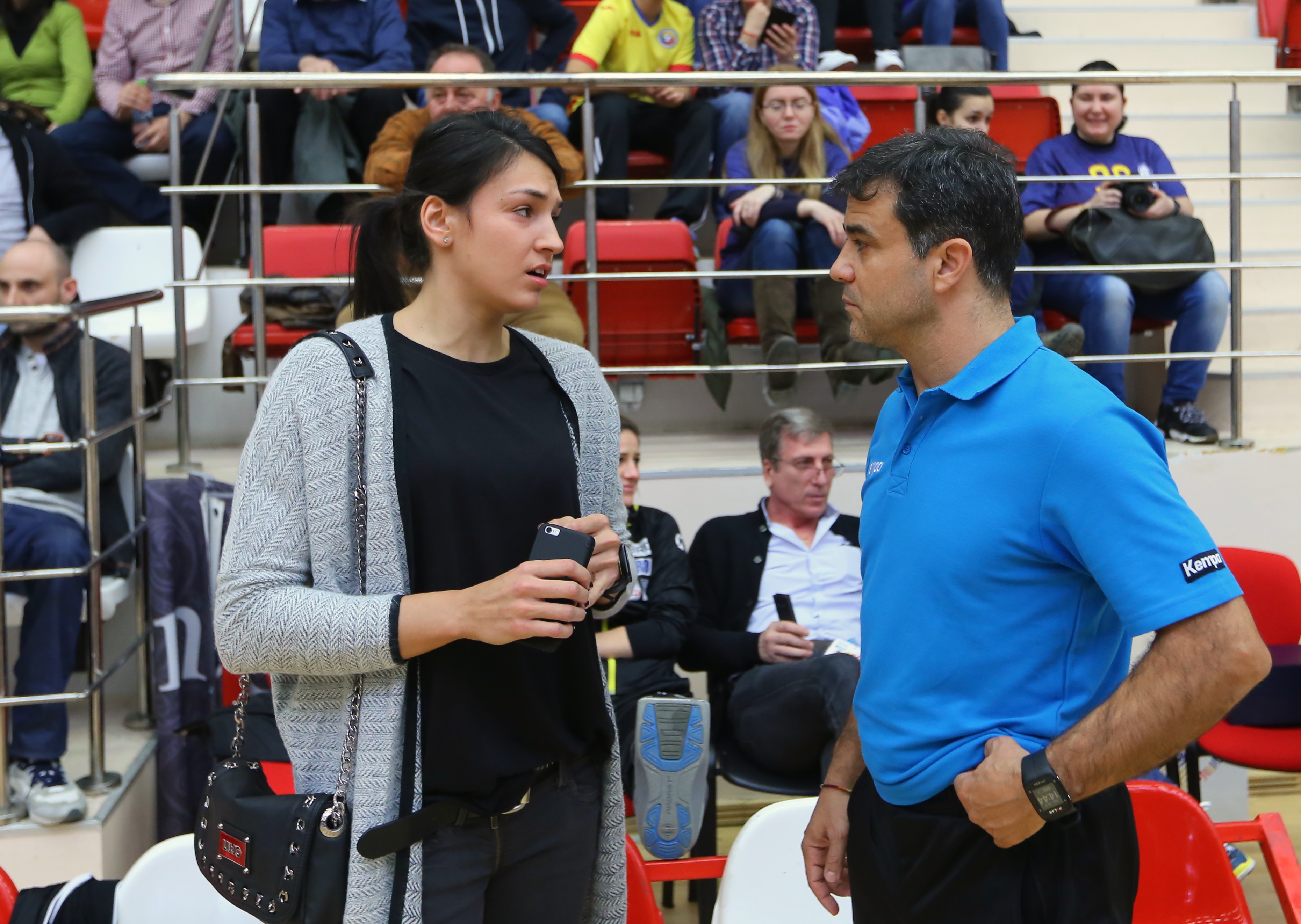 Handbal. România și Spania și-au împărțit victoriile. Cristina Neagu - premiată / GALERIE FOTO