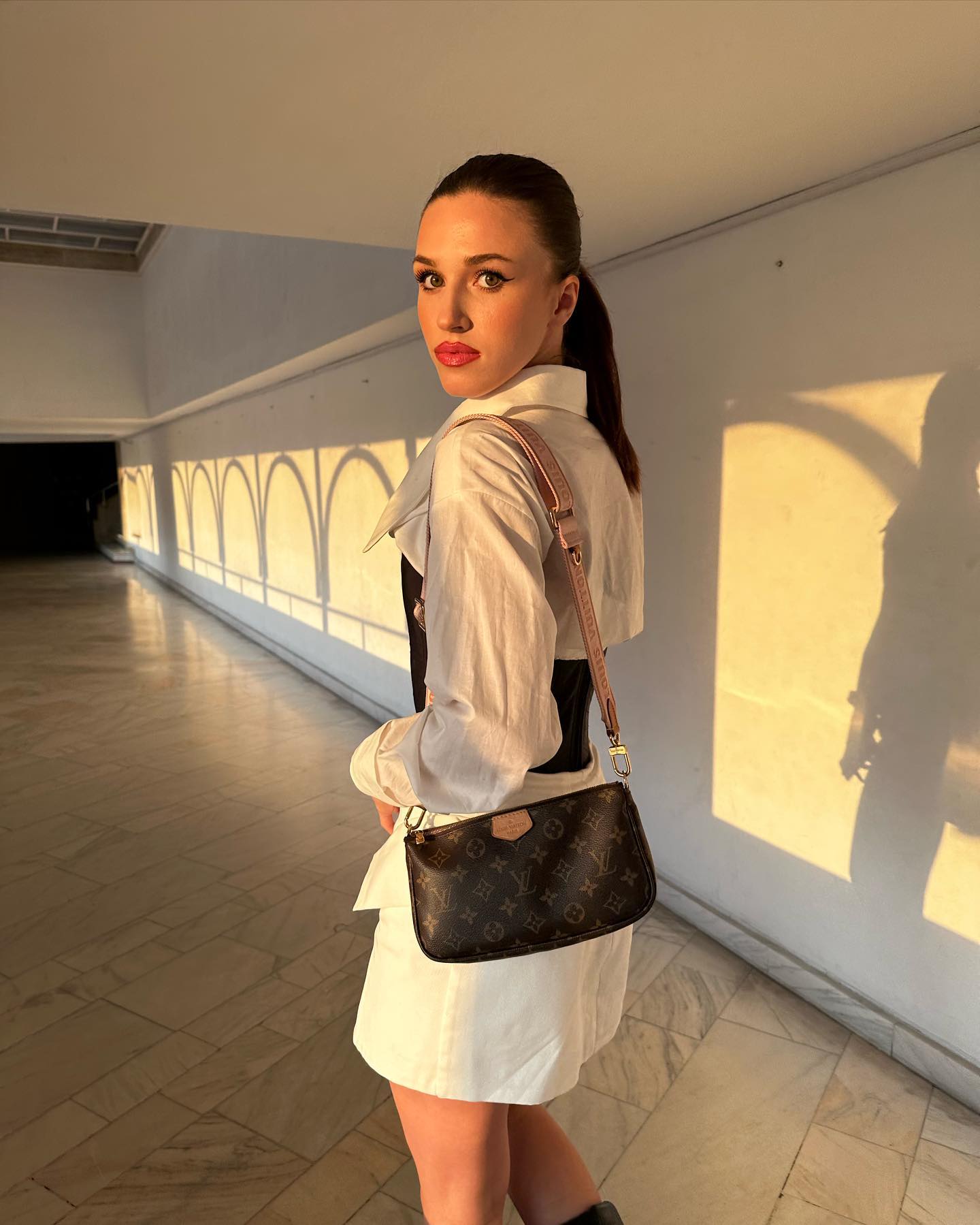 Ioana Ignat a vorbit despre relația cu Marius Moga. Ce spune fosta concurentă de la „Vocea României” despre soția artistului. „Suntem apropiați”