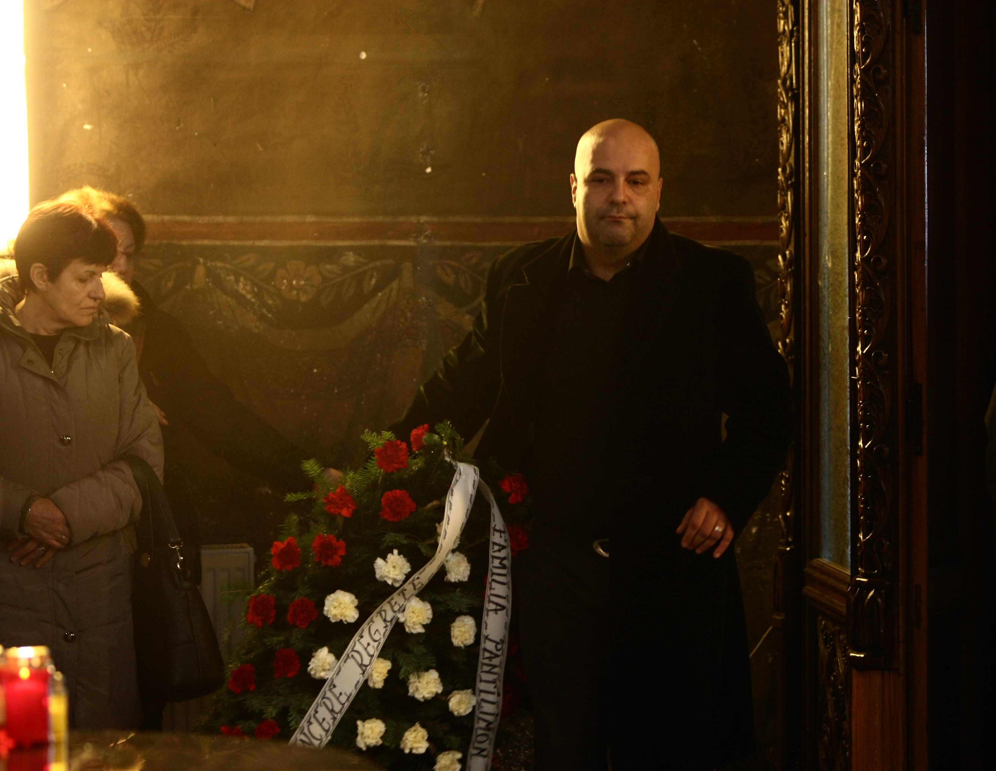 A MURIT NAE MANEA / Ultimul omagiu pentru ”Mutu” / GALERIE FOTO 