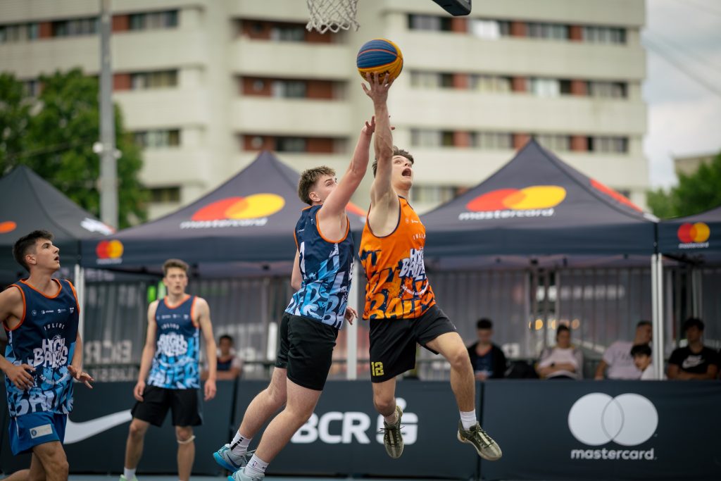 BCR Sport Arena Streetball a transformat parcarea Iulius Mall Iași într-o oază a sportului urban