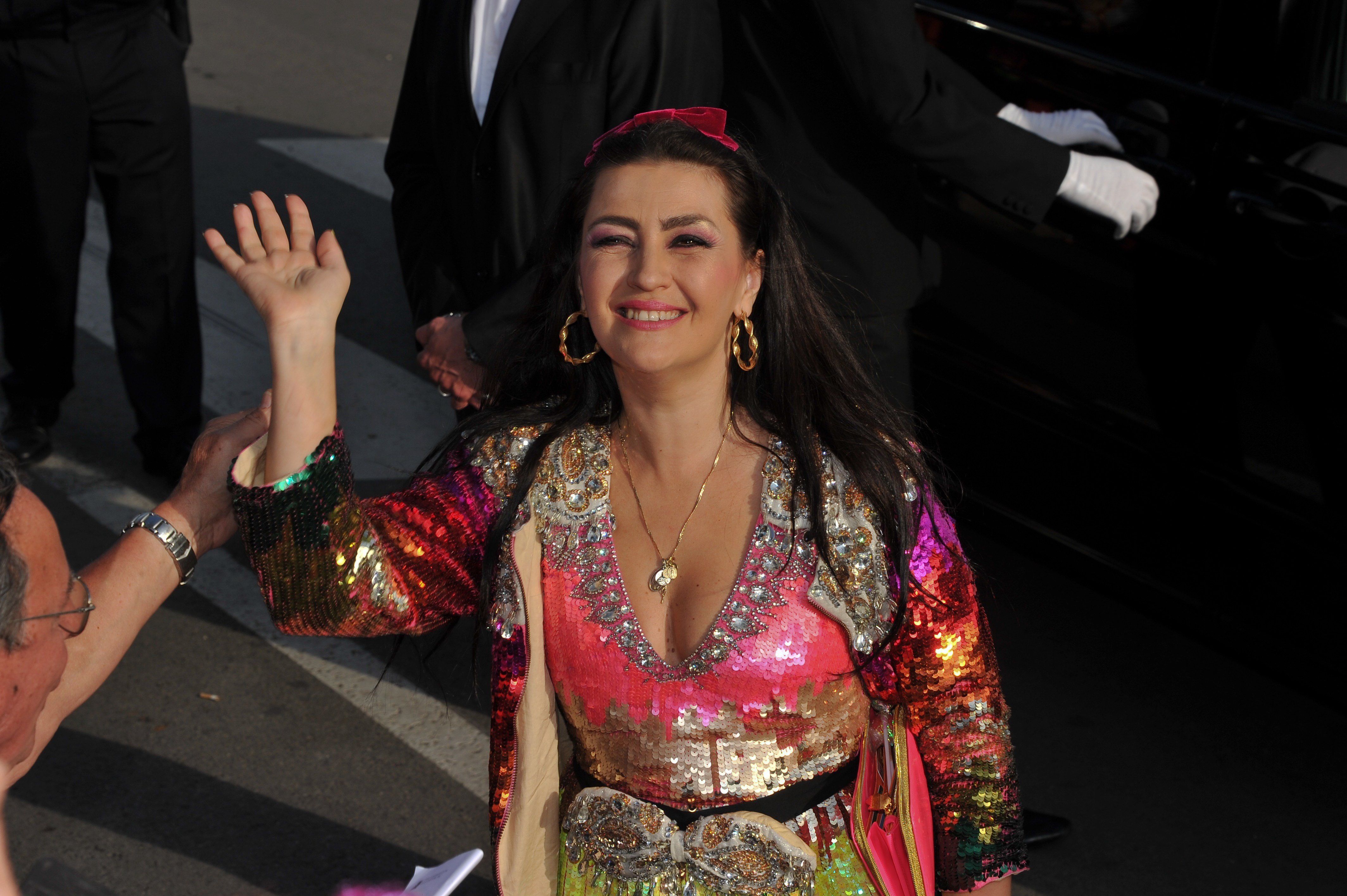 Rona Hartner va fi înmormântată în România. Artista a murit în Franța: „Va pleca luni din Toulon către țara ei iubită”