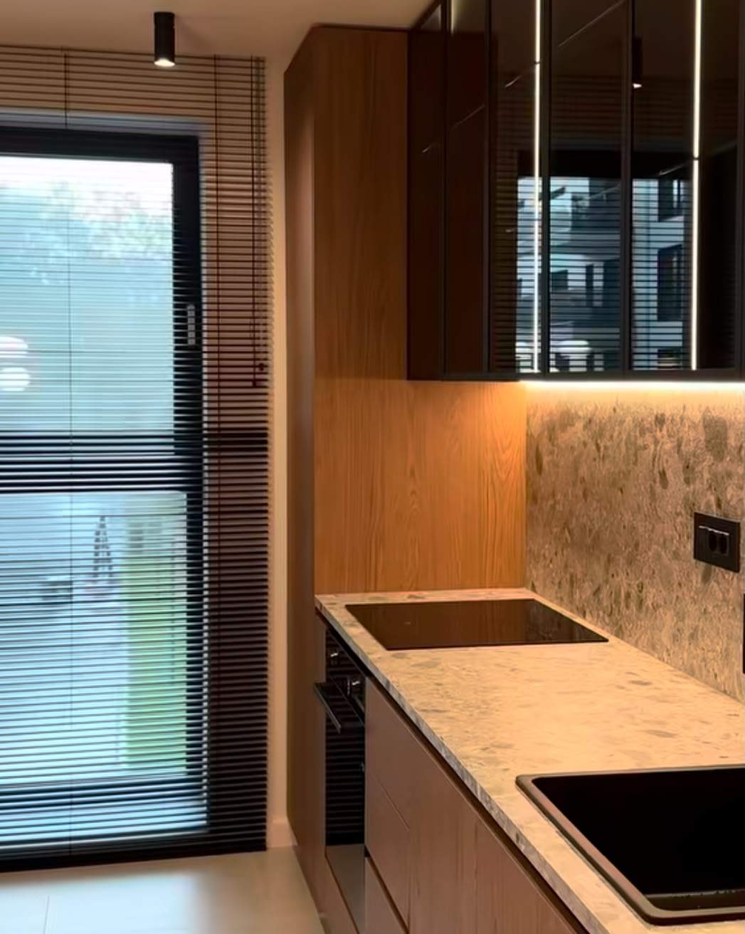 Imagini cu unul dintre apartamentele Andreei Bostănică. A investit mulți bani în amenajare. „Totul este exact cum mi-am imaginat”