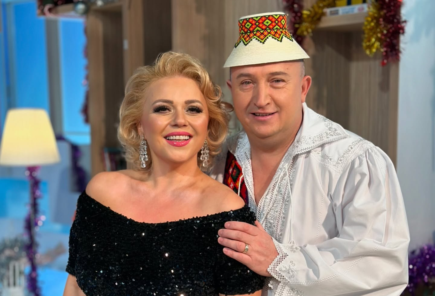 Câți bani primesc vedetele din România pentru a apărea în reclame: „Și marile staruri de la Hollywood procedează așa”