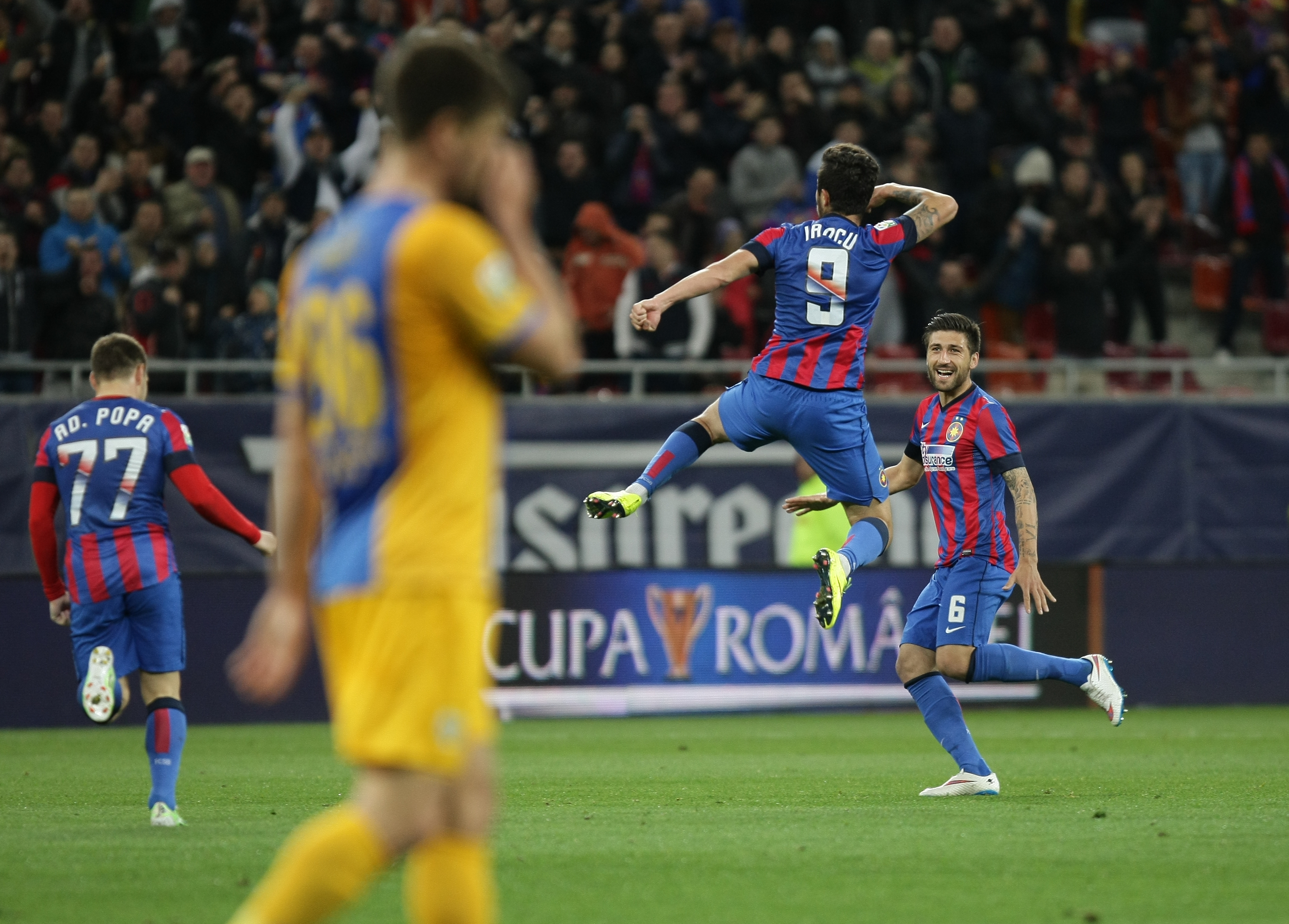 STEAUA - PETROLUL 3-1 (în tur, 1-1). ”Lupii” au fost mielușei / VIDEO