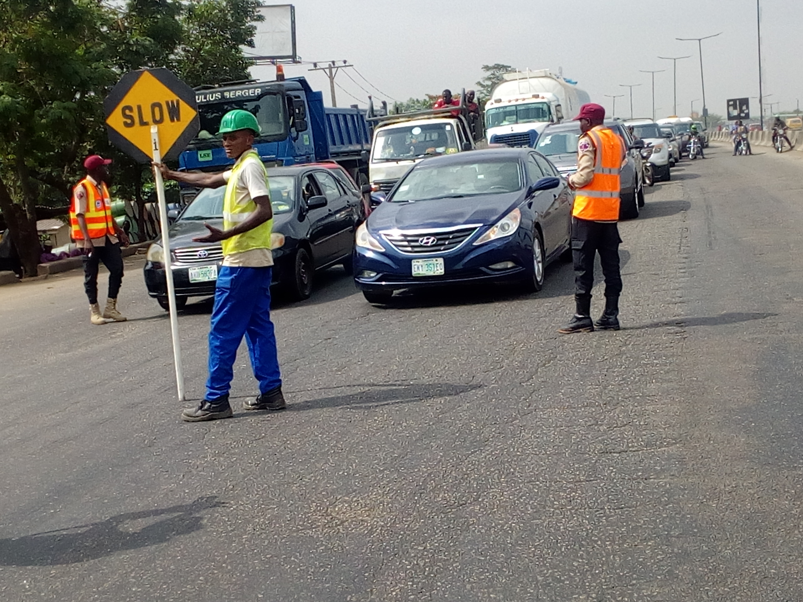 Lagos man dies in traffic while protesting damage to his car