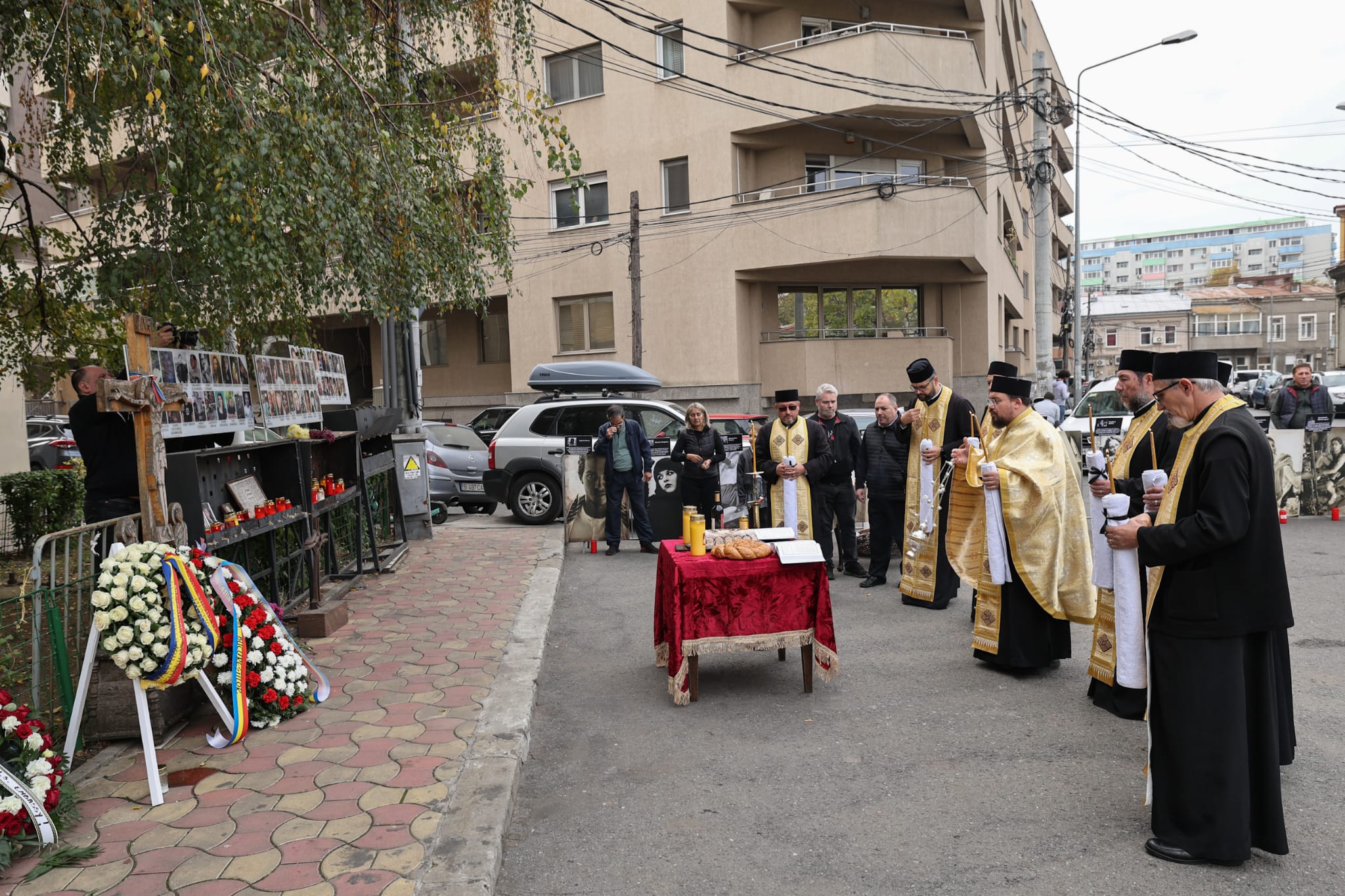 9 ani de când 65 de tineri au murit în infernul de la Colectiv. Promisiunile neîndeplinite ale autorităților: România nu are niciun centru pentru marii arși