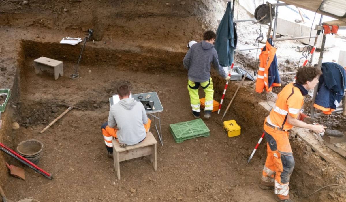 Cum arată pâinea veche de 2.000 de ani, găsită pe un șantier din Elveția: au crezut că este o piatră