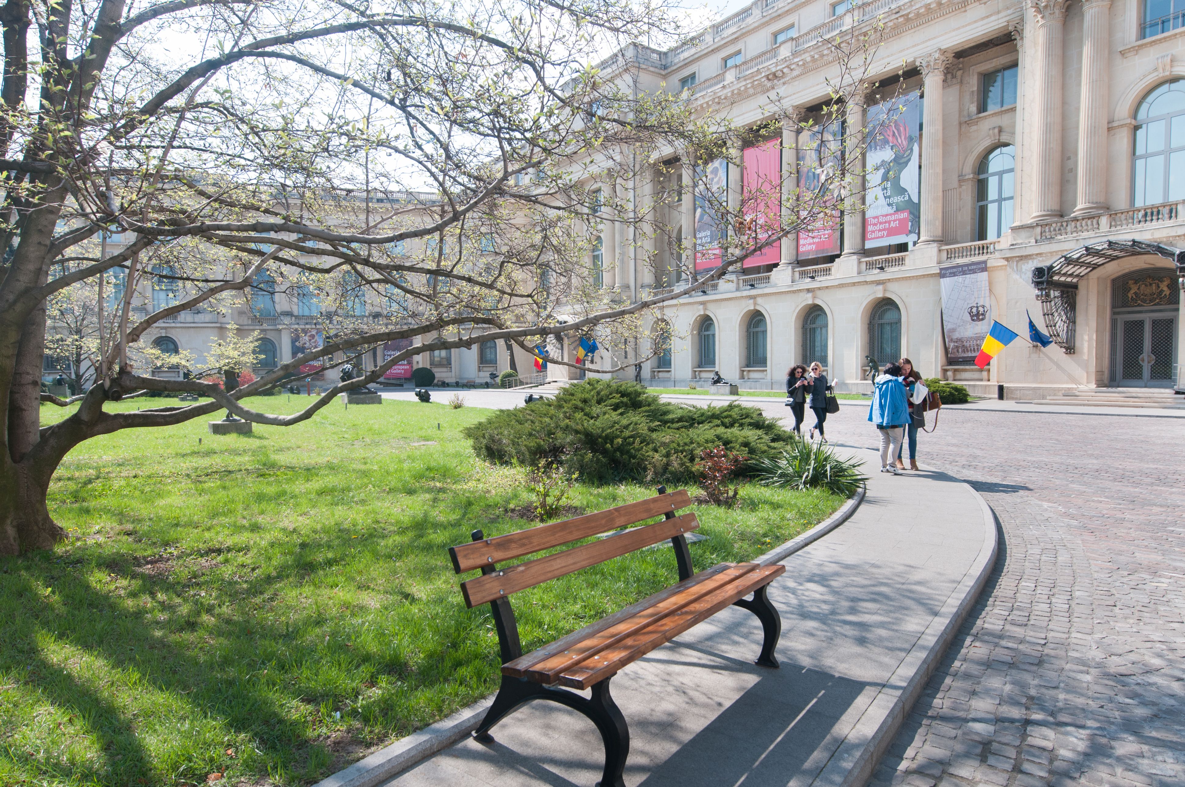 Locuri de vizitat în București - cele mai frumoase obiective pe care să le descoperi în capitala României