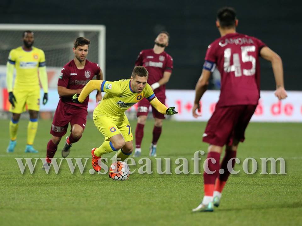 Liga I, etapa a 16-a: CFR Cluj - Steaua 2-0. ^Vitor Bruno a marcat la prima acţiune importantă meciului. Păun a mărit avantajul. Bucureştenii au făcut figuraţie pe teren. N-au avut nici o ocazie!