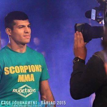 Divizia MMA, luni - 31 octombrie. “Rambo” de pe şantier cu pumnul de fier! / GALERIE FOTO