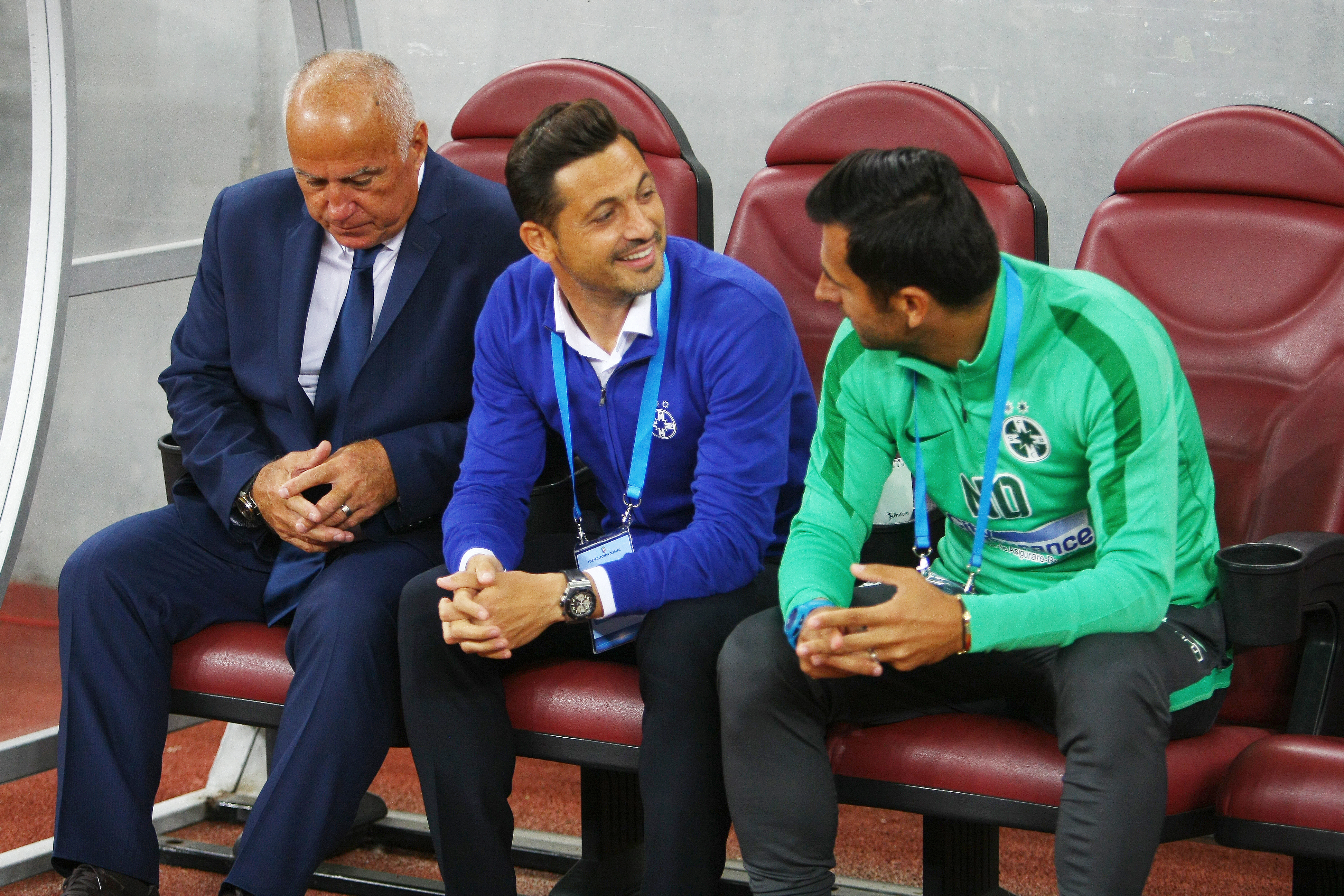 Liga I: Steaua - FC Voluntari 3-1. ^Hamroun, Chipciu și Stanciu l-au ridicat de pe bancă pe Rădoi, antrenorul fără licență al campioanei. Odată cu el, și pe ”principalul”-marionetă Țiți Dumitriu / GALERIE FOTO