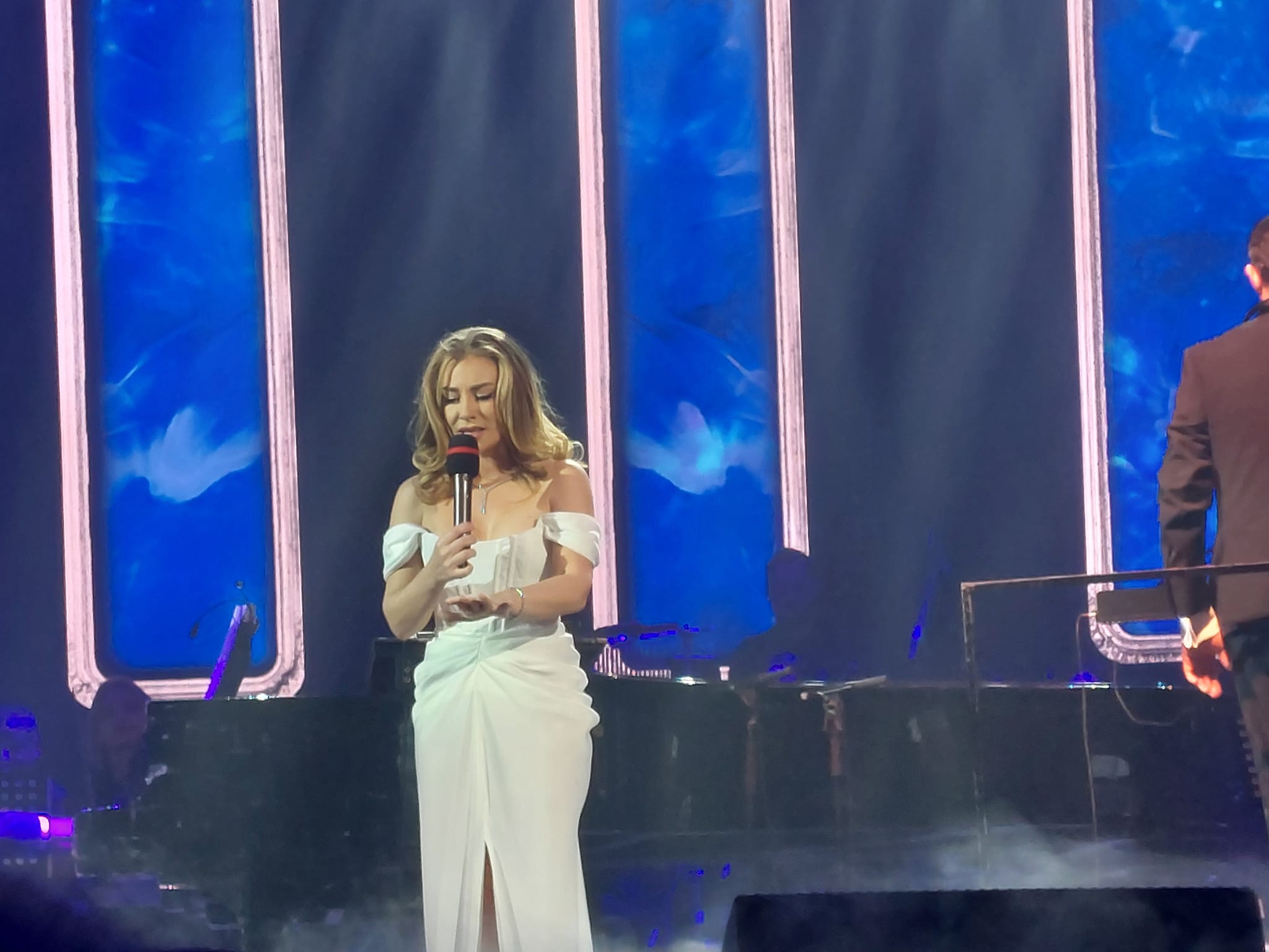 Tudor Chirilă și Irina Baianț, de mână pe scena de la Sala Palatului. Soprana are numai cuvinte de laudă la adresa artistului