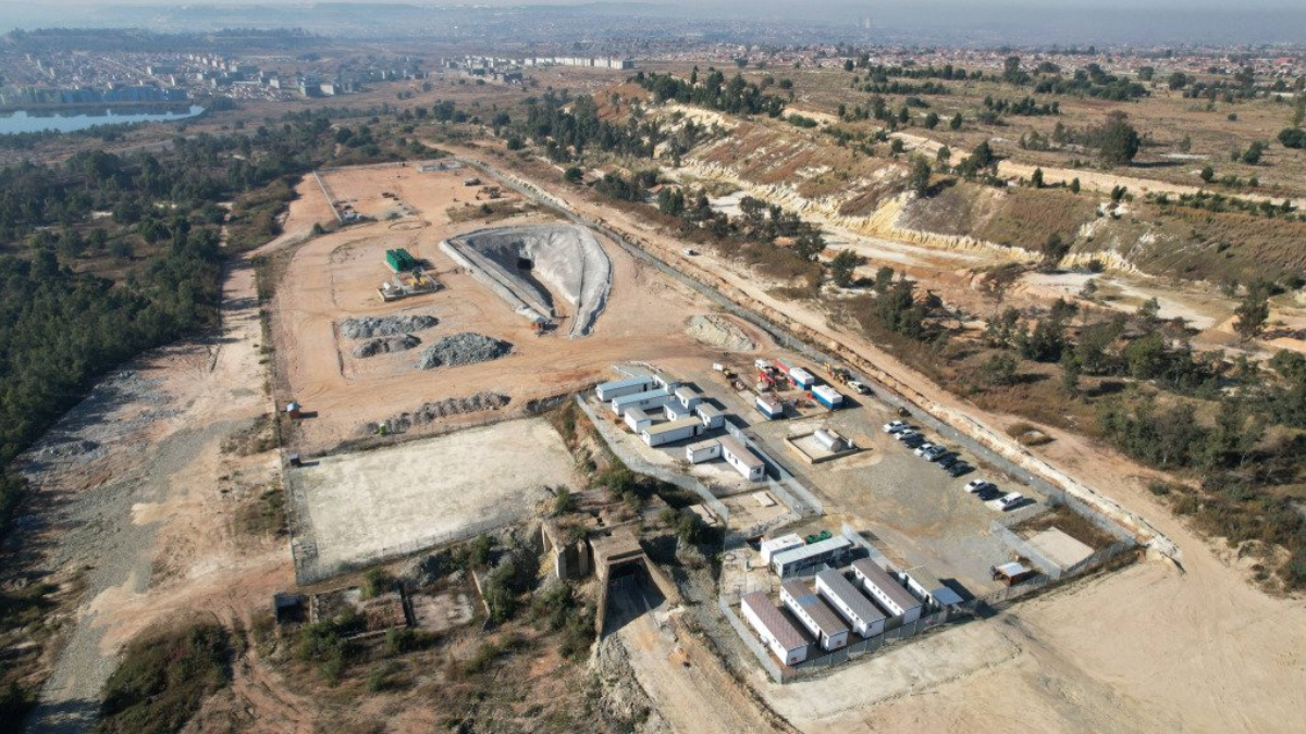 West Wits Mining’s Qala Shallows project in South Africa signals a shift towards shallow, mechanised gold operations in the Witwatersrand Basin. [X, formerly Twitter]