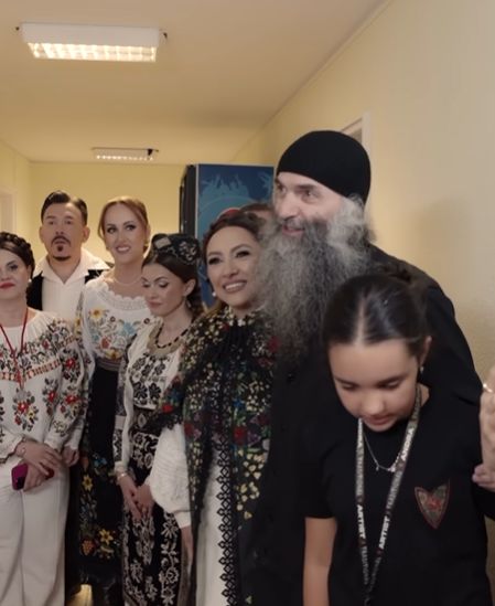 Surpriza de care a avut parte Andra în culisele concertului „Tradițional 3 - Moștenirea”: „Unul dintre cele mai emoționante momente”