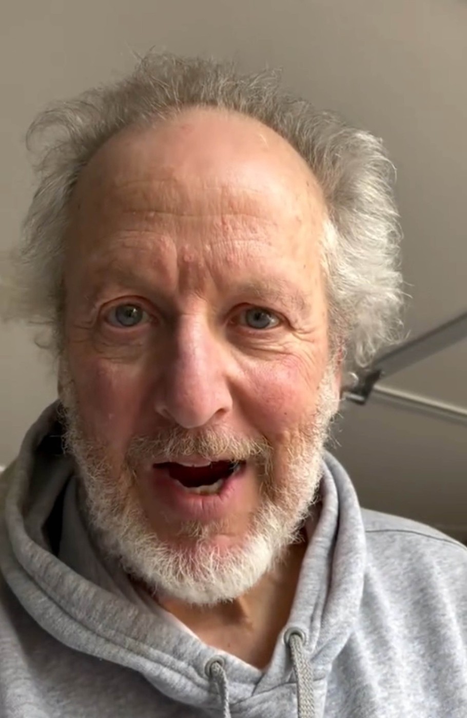 Clauza din contractul cu filmul „Singur Acasă 2: Pierdut în New York” care i-a adus milioane de dolari „hoțului Marv”. Cu ce se ocupă în prezent actorul Daniel Stern