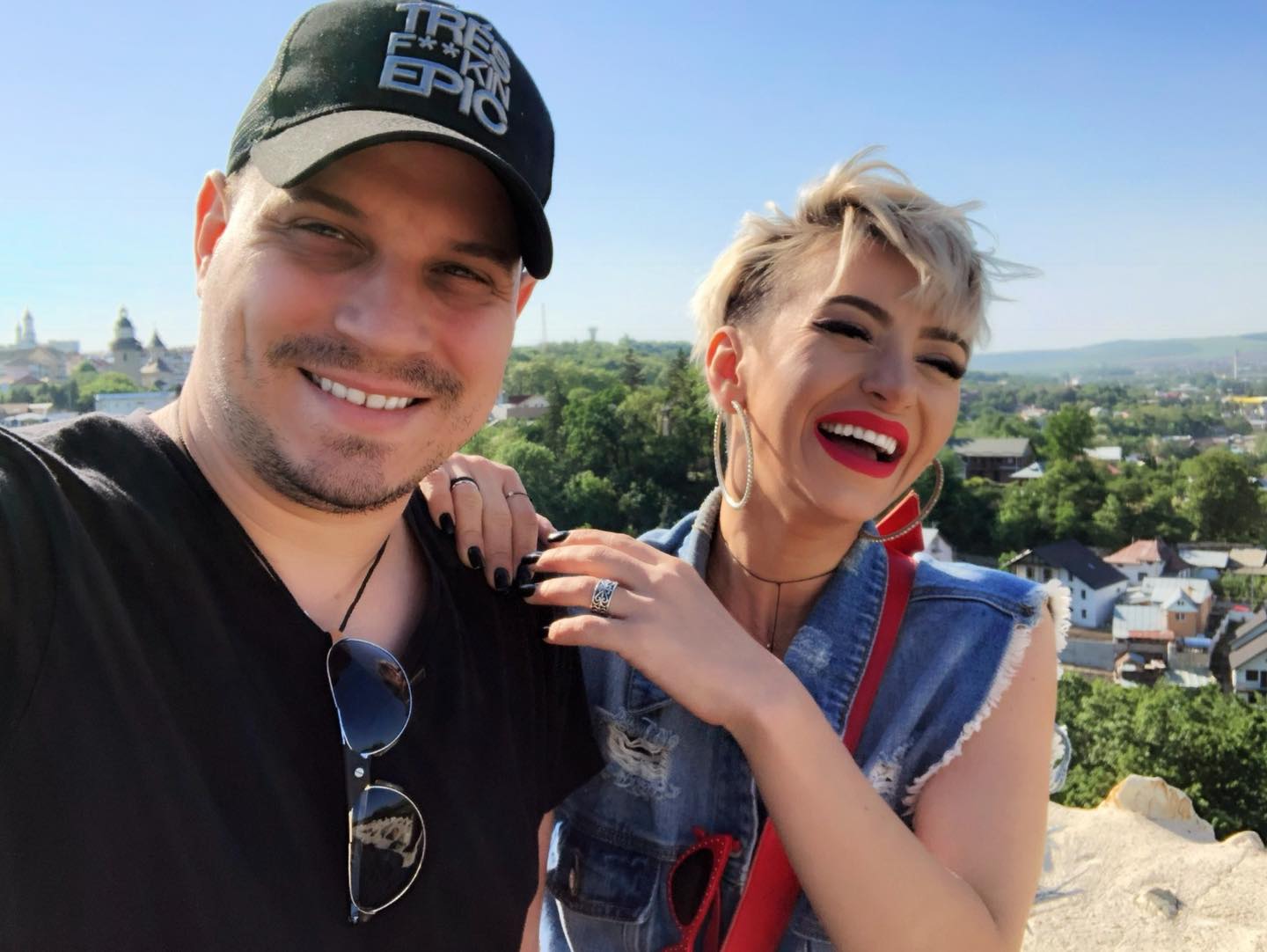Giulia Anghelescu a rămas prietenă cu fostul iubit, Costin Manea: „Are o soție absolut extraordinară”. Ce părere are Vlad Huidu