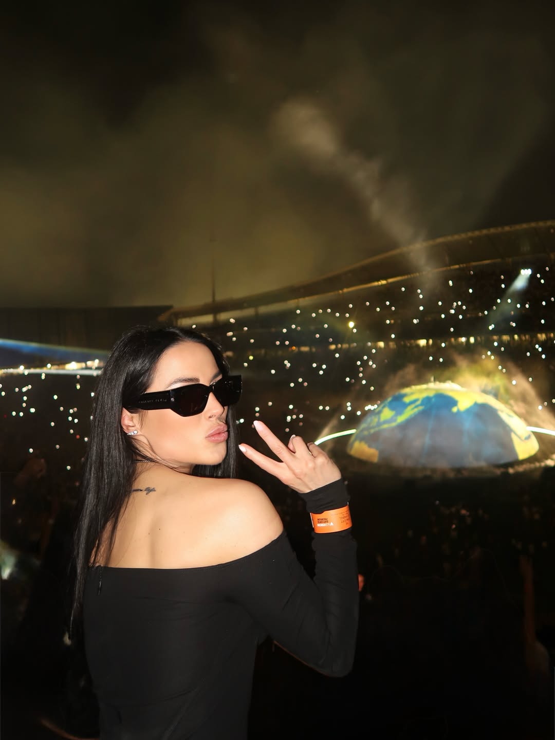 Cum au apărut Adelina Pestrițu și Ioana, soția lui Gabi Tamaș, la concertul lui Kanye West din Istanbul. Au stat doar 48 de ore în Turcia