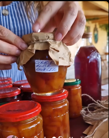 Ce rețetă de dulceață le-a recomandat Anna Lesko fanilor. Rezultatul este uimitor. „Anul acesta, fructele au avut cam multă apă”