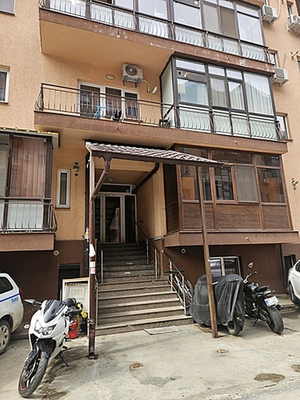 ANAF scoate la licitație un apartament cu două camere, la 340.000 de lei, preț redus. În ce zonă este casa