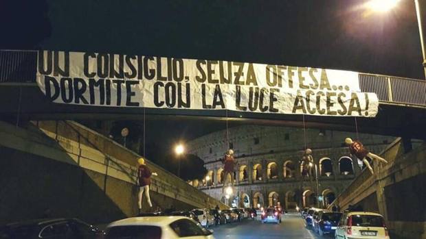 Fanii Romei, amenințări macabre la adresa jucătorilor după eșecurile cu rivala Lazio / GALERIE FOTO