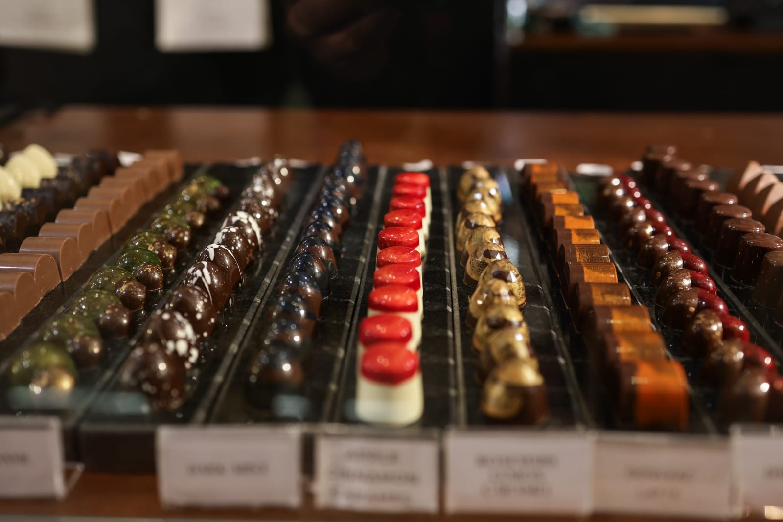„Ciocolata lui Eminescu” și pralinele cu bere, vedetele festivalului Chocolate Saga, de la Biblioteca Națională