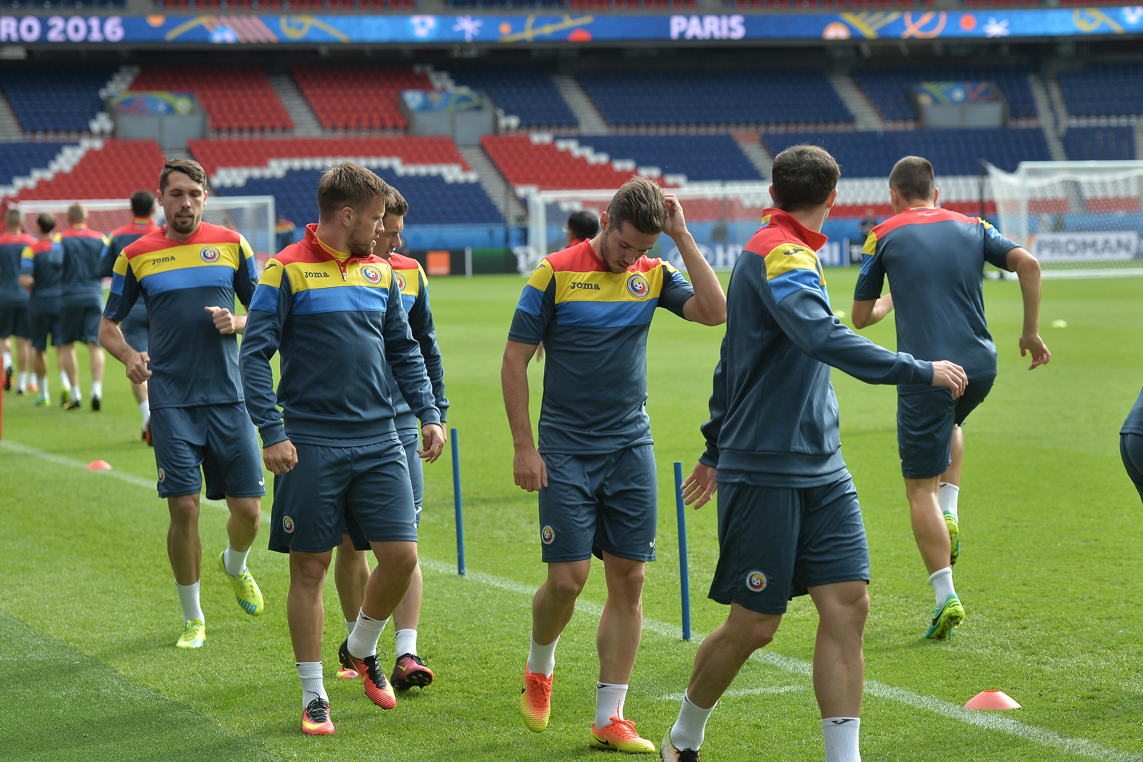 România - Elveția 1-1. Leșin după pauză! Stancu a deschis scorul din penalty, Mehmedi e egalat. Ne-am calificat la decisivul cu Albania!/ BLOG&FOTO&VIDEO