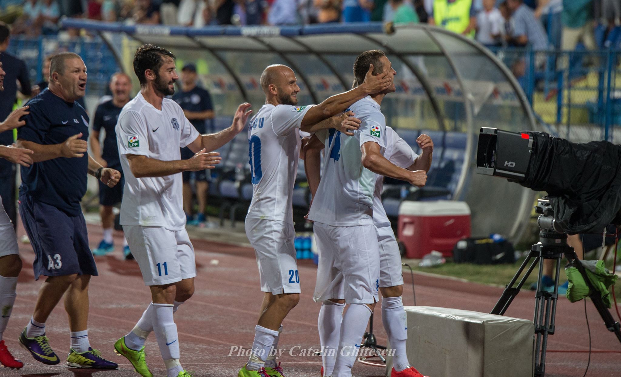 Florin Prunea, președintele liderului CSMS Iași, o liniștește pe Steaua! ^Moldovenii nu trag la titlu și se declară surprinși de poziția pe care o ocupă: ”Este o conjunctură că suntem pe primul loc!”