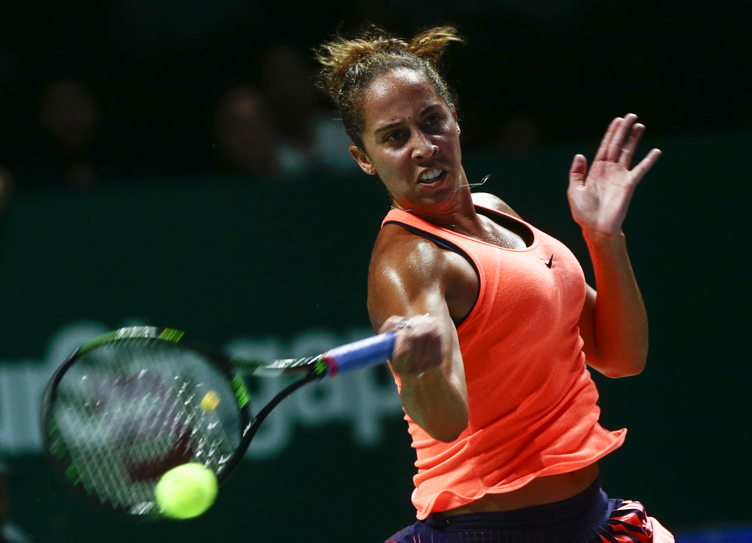 Tenis, Turneul Campioanelor. Simona Halep, victorie en-fanfare cu Madison Keys. Kerber, liderul mondial, a trecut greu de Cibulkova / FOTO&VIDEO