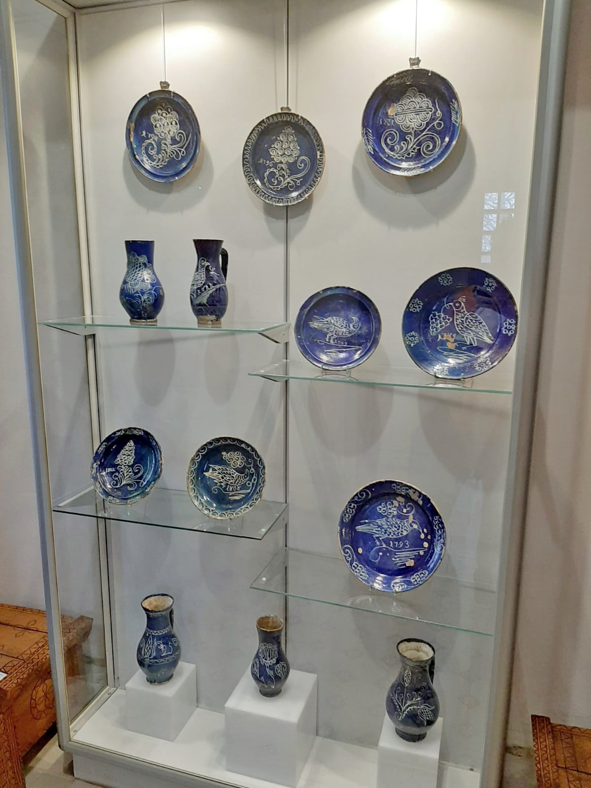 POVEȘTI DIN BUCUREȘTI | Vila cu clopoței în turn și misterul ceramicii albastre