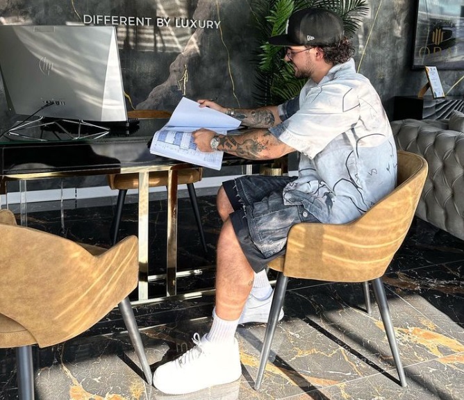 Mario Fresh și-a cumpărat apartament pe litoralul românesc. Când va fi gata: „Vă invit la mine, să privim valurile mării de pe balcon”