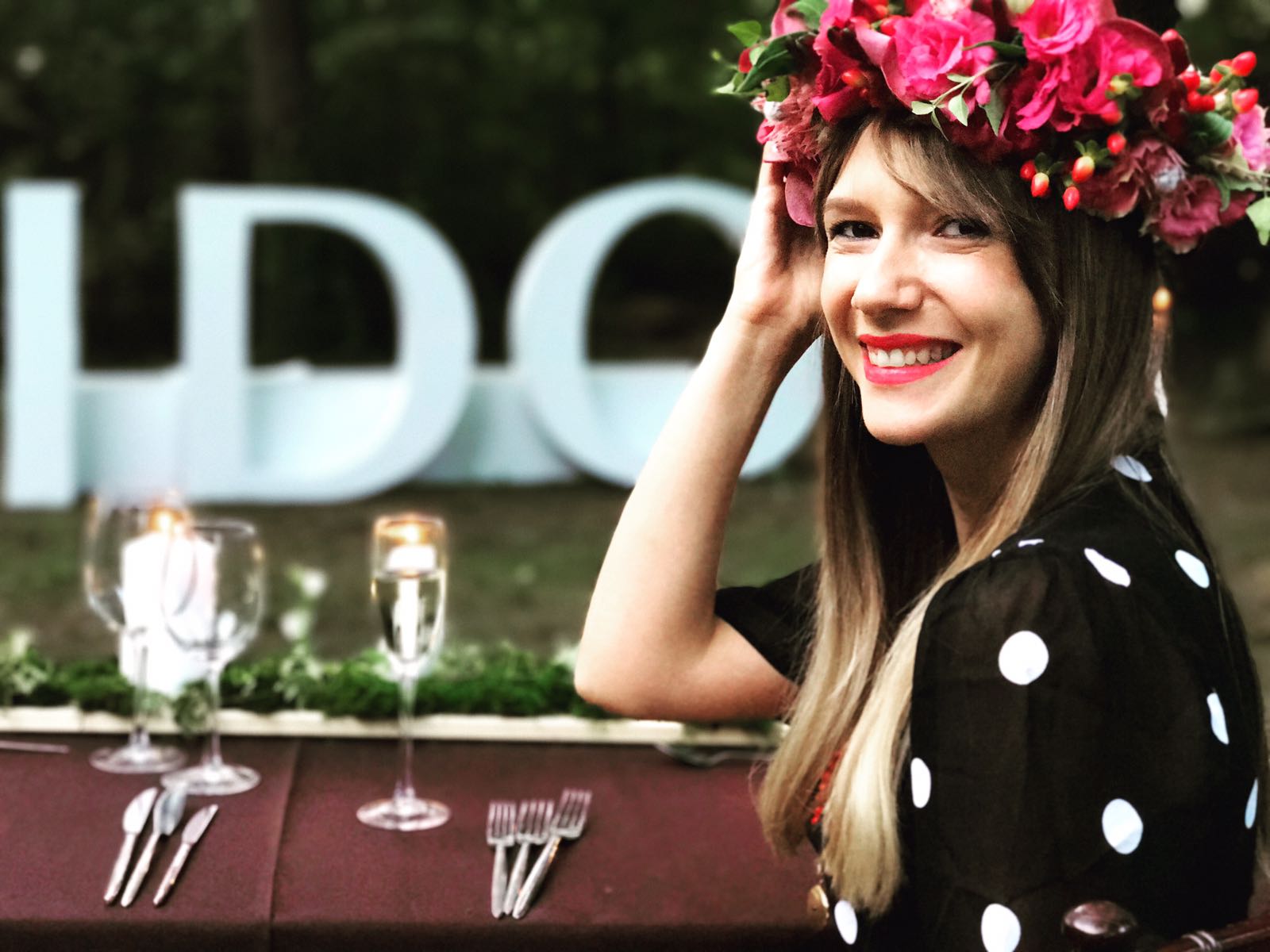 La doi ani de casnicie, Adela Popescu a primit în dar o... amintire! Vâlcan a recreat pentru ea decorul de la nuntă
