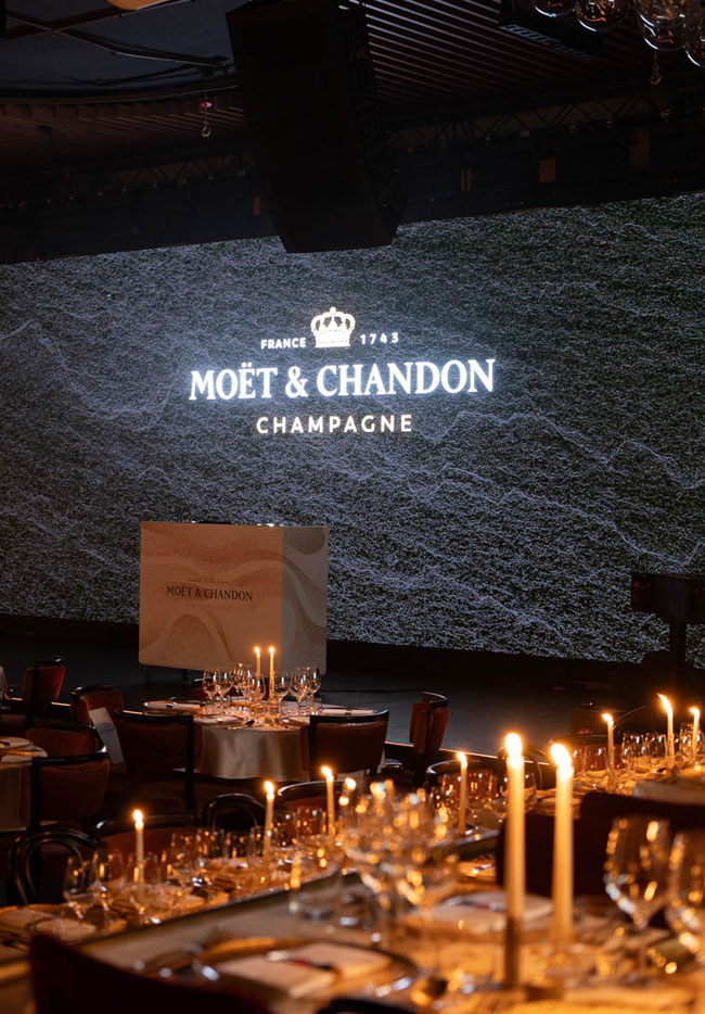 MOËT &amp; CHANDON, la ceas aniversar