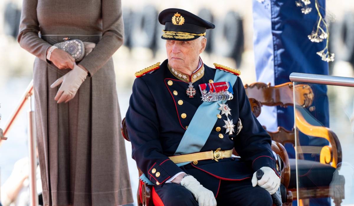 La trei ani a fugit din calea naziștilor, apoi a participat la trei olimpiade și a devenit rege. Cine a fost Harald al V-lea, primul prinț născut în Norvegia după 567 de ani