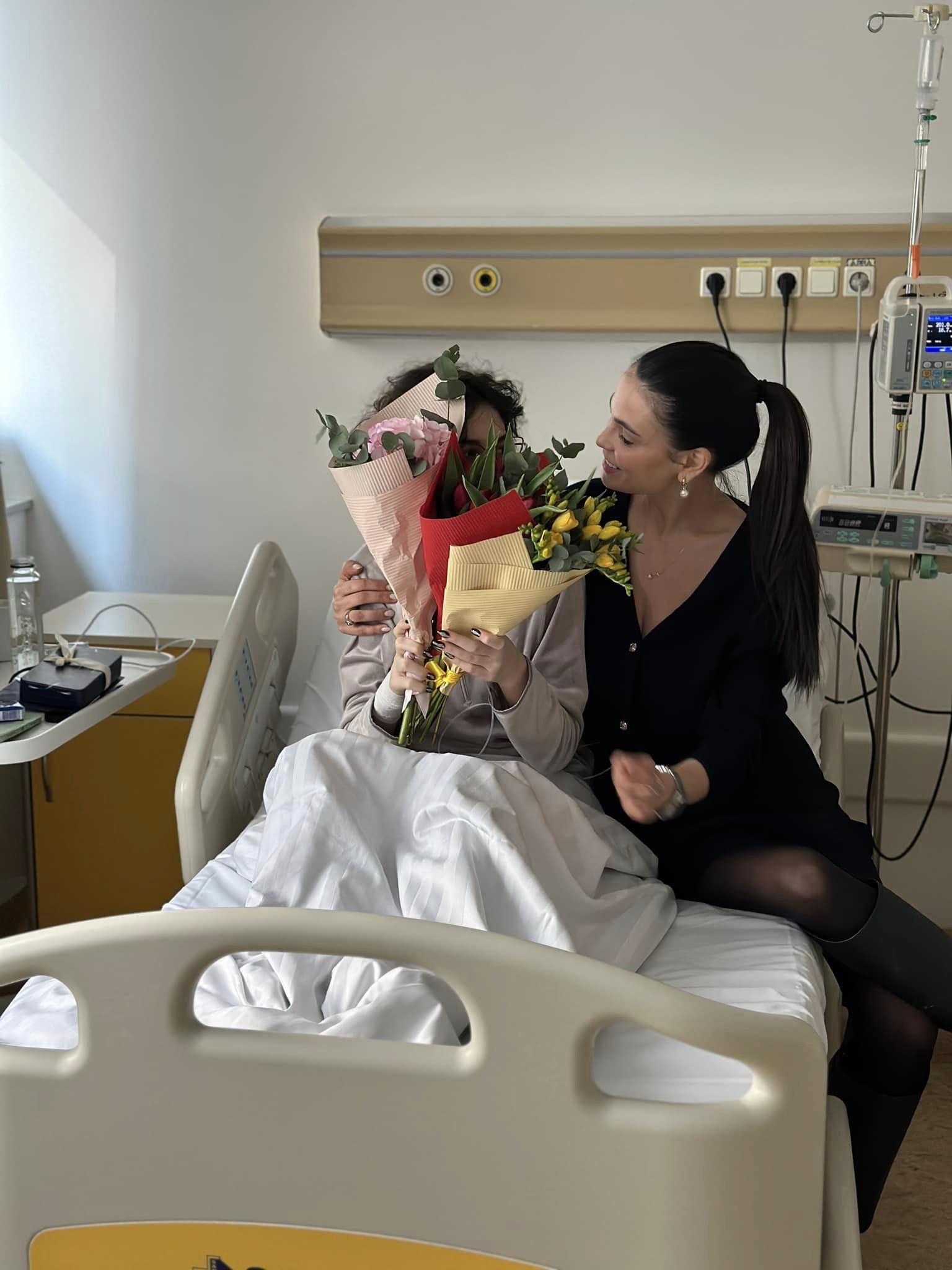 De ce a fost operată fata cea mare a Ancăi Serea. Sarah a făcut analize, care i-au ieșit bine: „I-am întrebat pe medici, dar asta a fost situația”