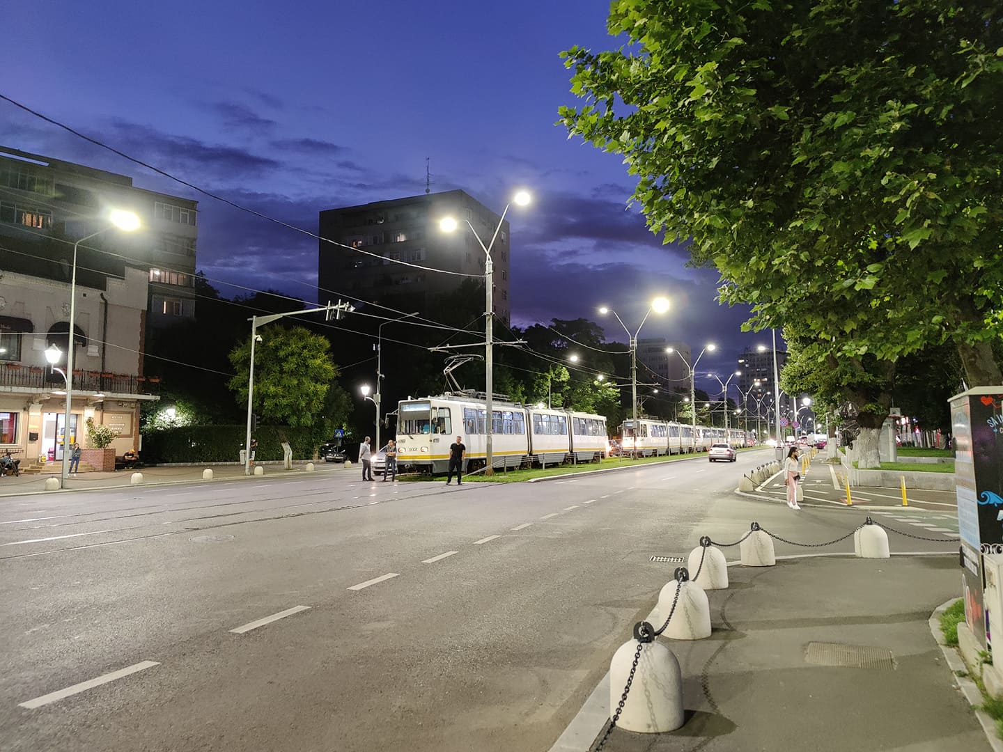 Accident în București, trei linii de tramvai blocate luni seară