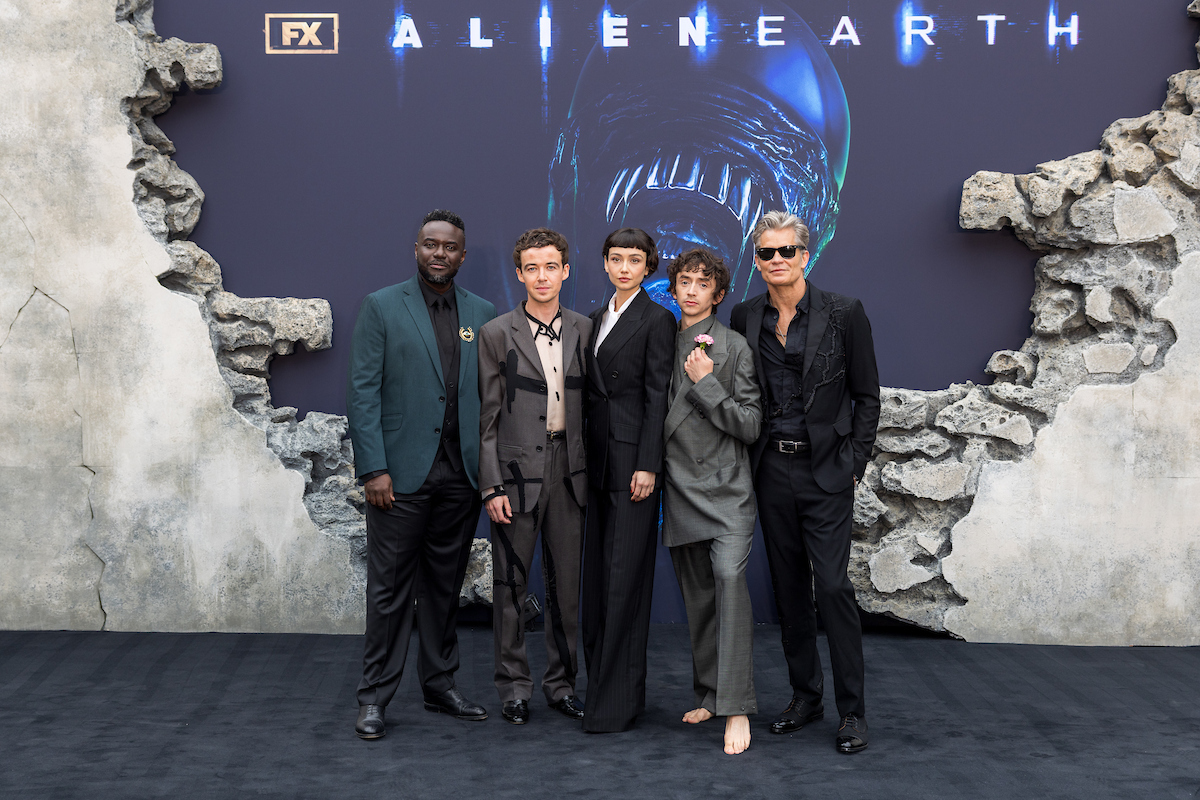 „Alien: Earth”, thrillerul SF semnat de Noah Hawley, promite să-și țină fanii în suspans. Dezvăluirile actorilor la premiera de la Londra
