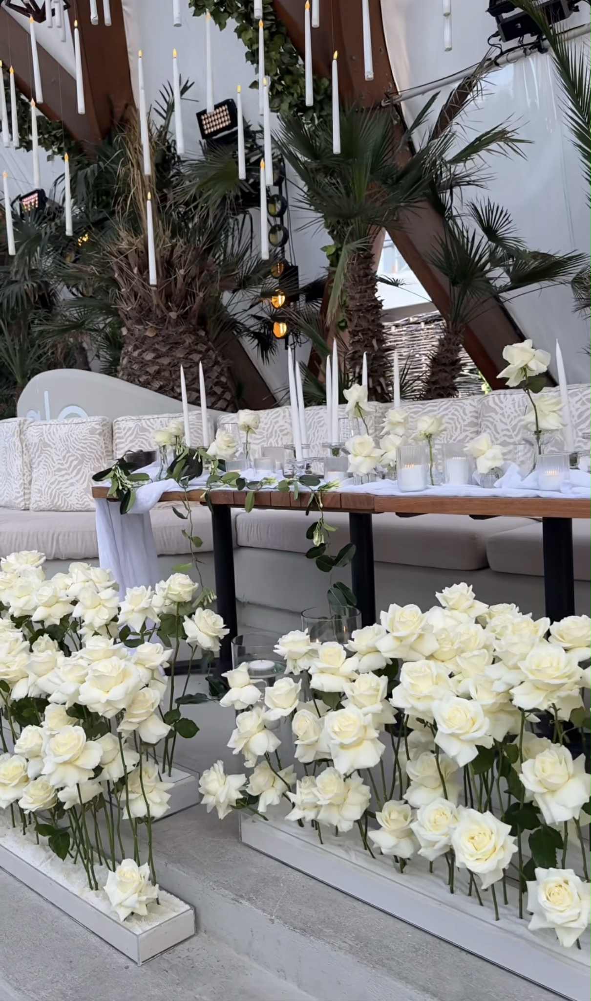Imagini de la nunta lui Florinel Coman. Mirel Rădoi a fost naș, iar Gigi Becali s-a aflat printre invitați: „Mi-a adus 6 milioane de euro”