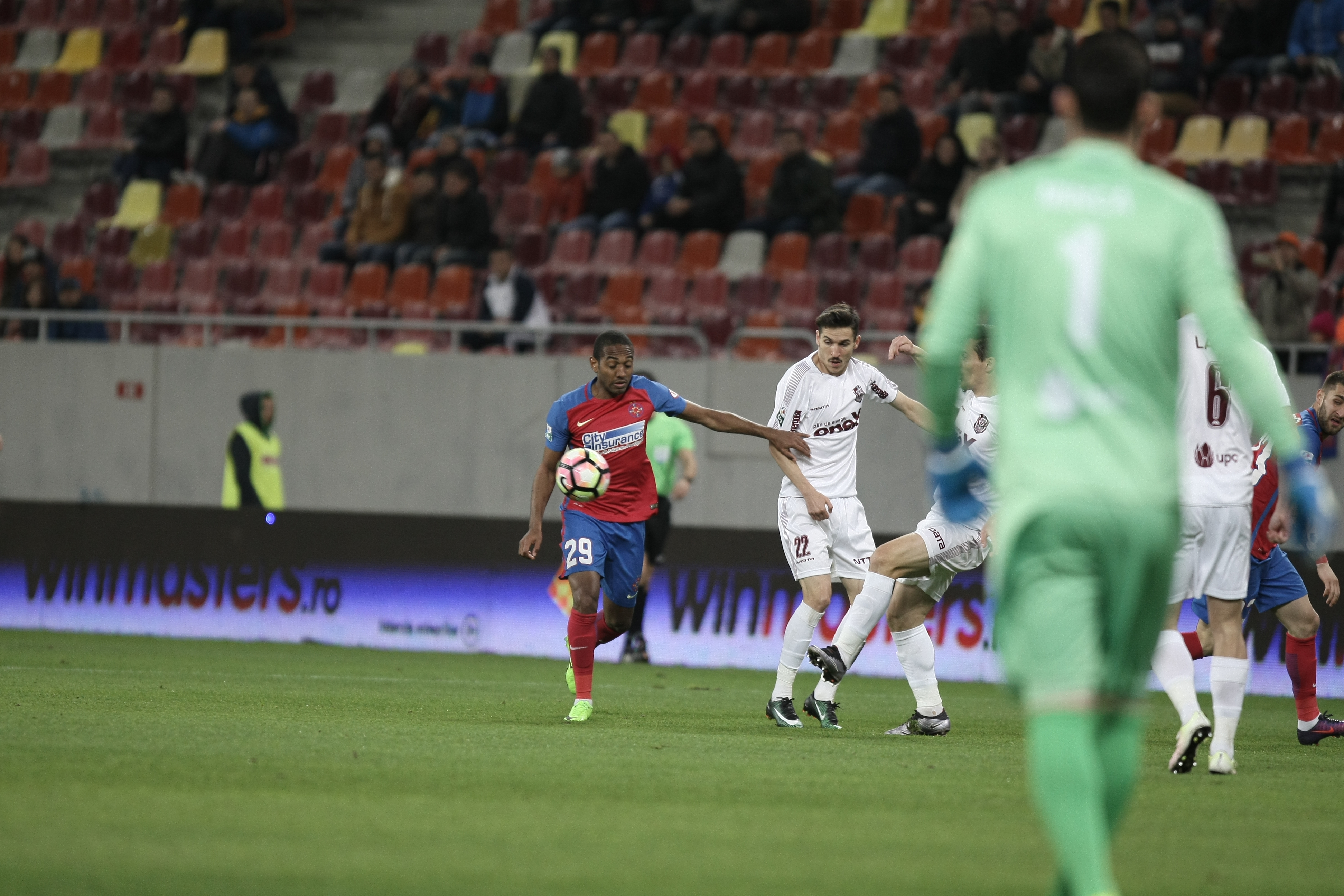 Liga 1, play-off, etapa 1. Steaua - CFR Cluj 2-0. Ovidiu Popescu, gol de generic. Trupa lui Becali a urcat pe primul loc! Reacţii / FOTO & VIDEO